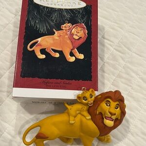 Hallmark 1994 Lion King Mufasa and Simba Keepsake Ornament